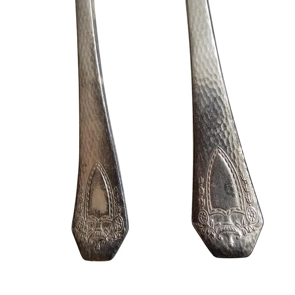 1847 Rogers Bros Silverplate Dessert Forks Set of 2 Vintage‎ Floral Engraved